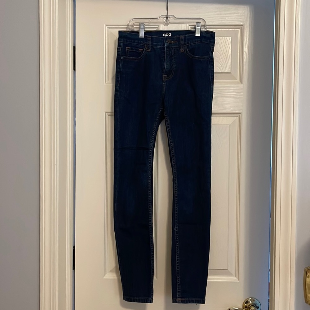 BDG dark wash skinny jean
